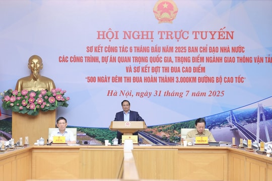 Thủ tướng: Hoàn thành xây dựng 3.000km đường bộ cao tốc trong năm 2025