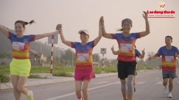 Hàng trăm người tham dự giải chạy thiện nguyện vì trẻ em nghèo