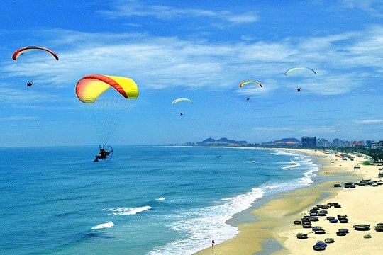 Đà Nẵng: Chấm dứt tình trạng đeo bám, chèo kéo du khách