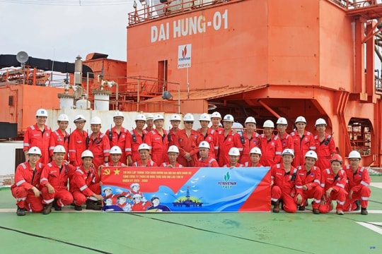 Khát vọng vươn mình trong nhiệm kỳ mới