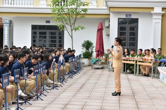 Để thành phố văn minh, phải “nâng tầm” văn hóa giao thông Kỳ 3: Xây dựng văn hóa giao thông, từ ý thức đến hành động