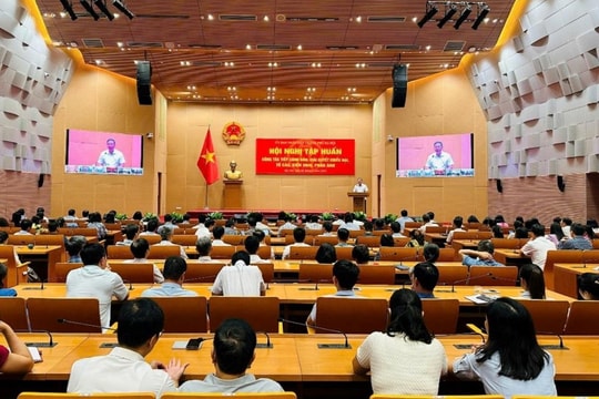 Hơn 1.800 cán bộ, công chức Hà Nội tập huấn công tác tiếp công dân
