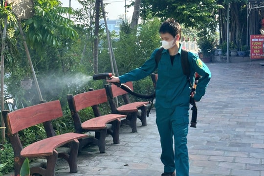 Xã Bát Tràng quyết liệt phòng, chống dịch sốt xuất huyết