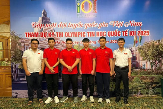 Học sinh Việt giành Huy chương vàng Olympic tin học quốc tế