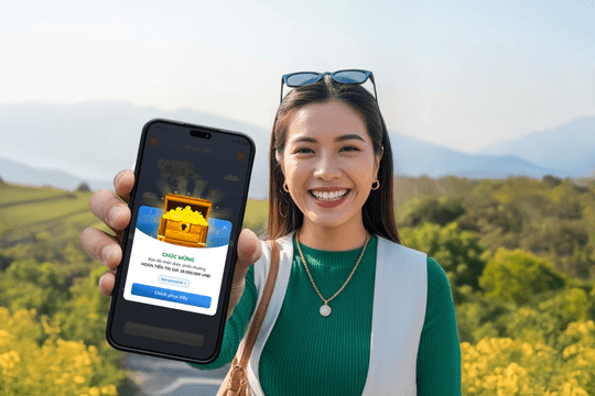 Đã có người trúng 18 triệu đồng chương trình "Đi giữa hè rực rỡ" trên Sacombank Pay
