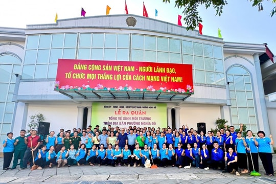 Hà Nội Ra quân vì môi trường, xây dựng phường Nghĩa Đô văn minh