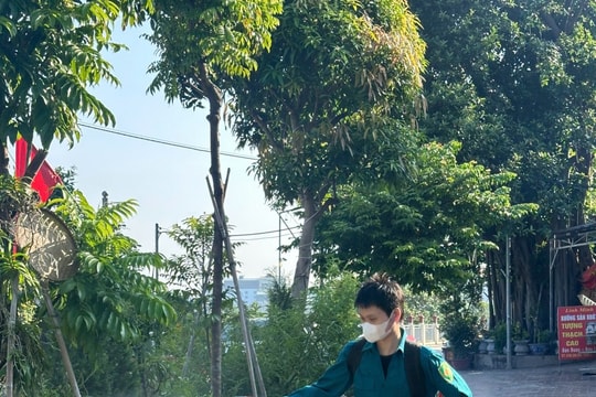 Xã Bát Tràng Phun hóa chất diệt muỗi tại tất cả các điểm nguy cơ cao