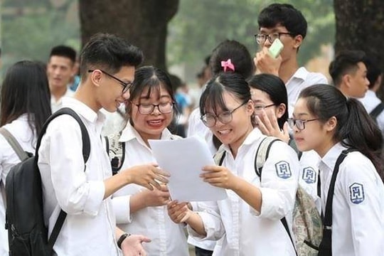 Học sinh, sinh viên được hỗ trợ tối thiểu 50% mức đóng BHYT
