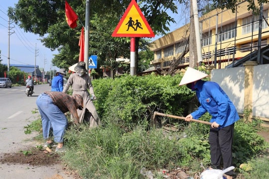 Hướng tới Đại hội Đảng bộ xã Phúc Lộc lần thứ I: Chung tay hành động vì môi trường sáng, xanh, sạch, đẹp
