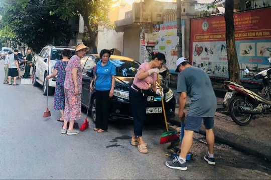 Phường Hai Bà Trưng ra quân tổng vệ sinh môi trường
