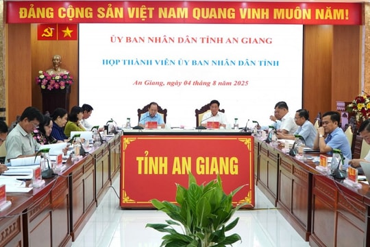 UBND tỉnh An Giang họp thông qua nhiều nội dung quan trọng