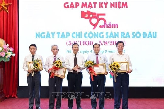 95 năm ngày Tạp chí Cộng sản ra số đầu tiên: Phát huy tố chất của nhà khoa học, nhà chính trị, đặc biệt là phẩm chất của nhà báo cách mạng