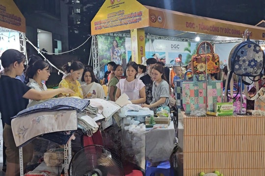 Tiêu dùng hàng Việt và chuyển đổi số: Đột phá từ “chương trình khuyến mại tập trung thành phố Hà Nội”