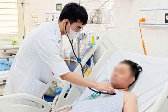 Suýt tử vong vì “vi khuẩn sát thủ” từ biển