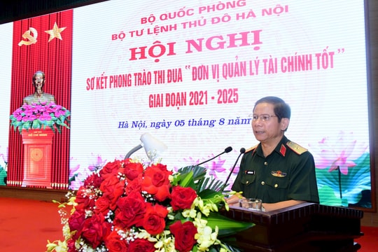 Khen thưởng 17 tập thể, cá nhân trong phong trào “Đơn vị quản lý tài chính tốt”