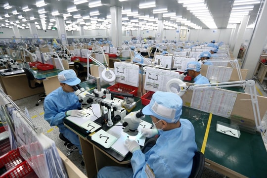 Đề xuất doanh nghiệp đóng 2% quỹ lương vào kinh phí Công đoàn