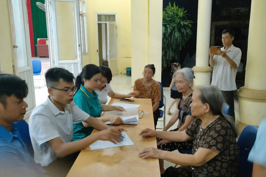 Mặt trận địa phương chung tay gỡ khó cùng chính quyền 2 cấp