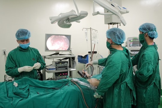 Giành lại sự sống cho bệnh nhân chửa ngoài tử cung vỡ
