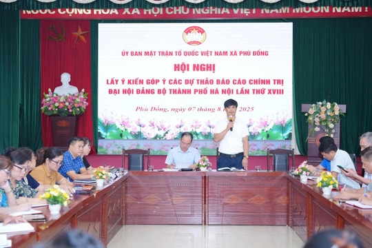 Ủy ban MTTQ Việt Nam xã Phù Đổng lấy ý kiến đóng góp vào Dự thảo văn kiện Đại hội Đảng bộ thành phố Hà Nội