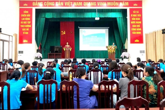 Hội Liên hiệp Phụ nữ xã Ứng Hòa phát động thi đua chào mừng Đại hội Đảng bộ các cấp