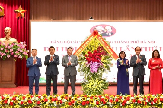 Xứng đáng là Đảng bộ mẫu mực của Đảng bộ thành phố Hà Nội