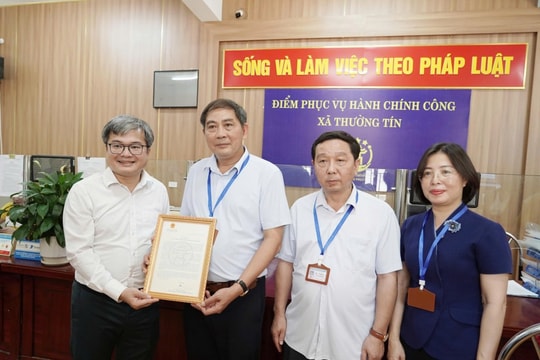 Xã Thường Tín được thành phố khen nhờ đẩy mạnh cải cách hành chính