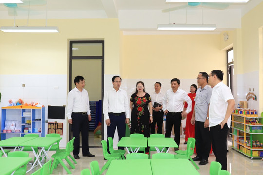 Từ làng nghề đến số hoá: Phú Nghĩa khoe sắc trong ngày hội lớn