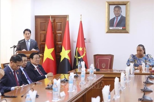 Chủ tịch nước Lương Cường thăm và làm việc với lãnh đạo Đảng Phong trào Nhân dân Giải phóng Angola