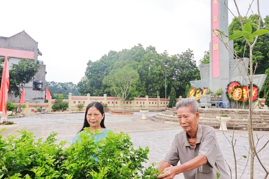 Người giữ lửa ký ức đập Phùng