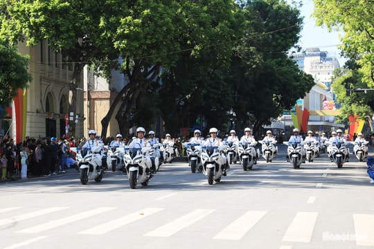 Nhạc hội cảnh sát thế giới năm 2025: Phô diễn lực lượng mãn nhãn người xem