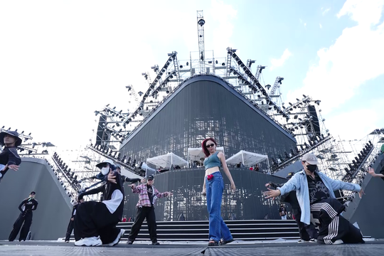 V Concert - Rạng rỡ Việt Nam: Dàn nghệ sĩ sẵn sàng "bùng cháy" trước giờ G