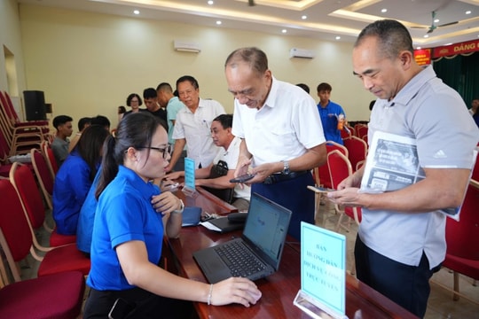 Xã Phù Đổng tích cực phát huy vai trò của Tổ chuyển đổi số cộng đồng