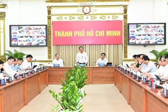Kinh tế TP.HCM tiếp tục tăng trưởng khá