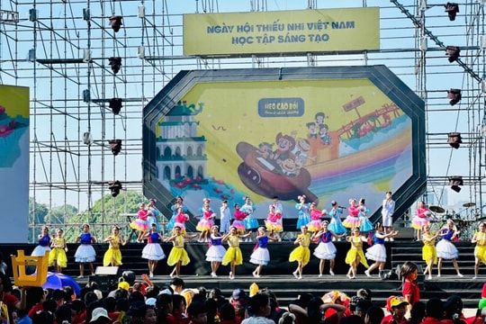 Ngày hội “Thiếu nhi Việt Nam - Học tập sáng tạo”