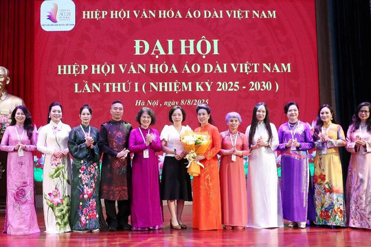 Hiệp hội Văn hóa Áo dài Việt Nam tổ chức thành công Đại hội lần thứ I