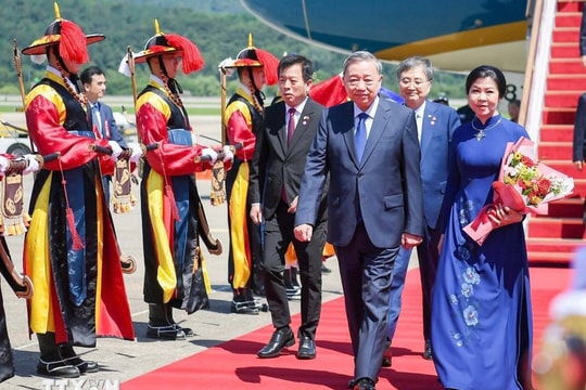 Tổng Bí thư Tô Lâm và Phu nhân đến Seoul, bắt đầu chuyến thăm cấp Nhà nước tới Hàn Quốc