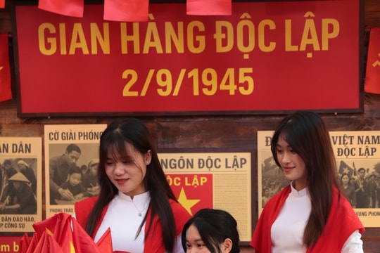 Hà Nội rực rỡ sắc màu “80 năm – Tự hào Việt Nam”