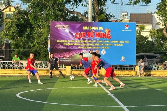 Sôi nổi Giải bóng đá Cúp Tứ Hùng chào mừng Đại hội Đảng bộ xã Bát Tràng