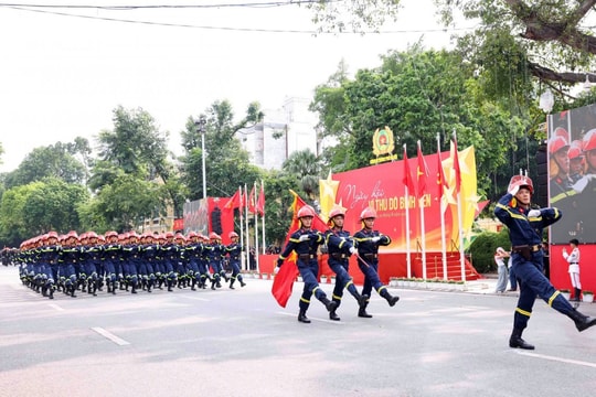 Khơi dậy tình yêu Tổ quốc từ "Ngày hội vì Thủ đô bình yên"