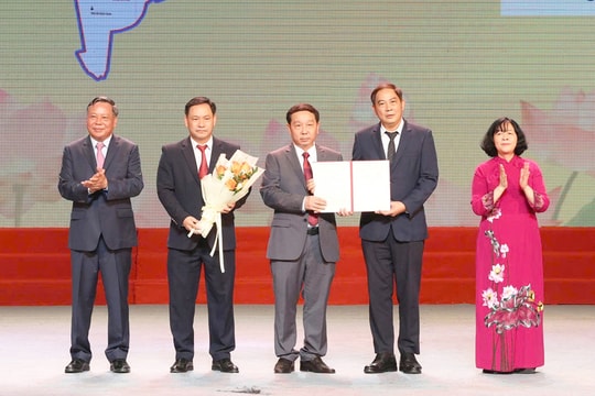 Khơi dậy ý chí, thống nhất hành động, hiện thực hóa khát vọng vươn mình
