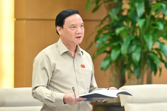 Cần xây dựng chính sách giữ nhân lực chất lượng cao trong nước