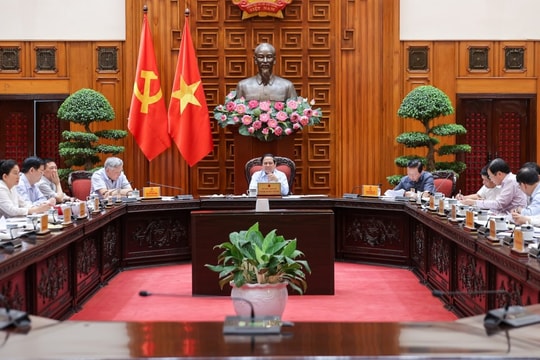 Thủ tướng chủ trì cuộc họp chuẩn bị tổ chức Đại hội Đảng bộ Chính phủ
