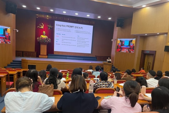 Hà Nội Tích cực hỗ trợ hoạt động chuyển đổi số ngành Y tế