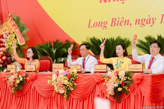 Phường Long Biên (Hà Nội) Đẩy mạnh chuyển đổi số, xây dựng chính quyền sát dân, gần dân