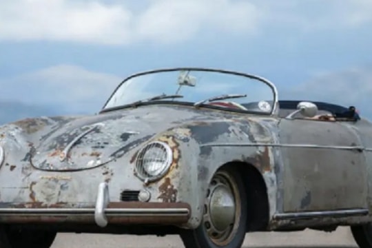 Porsche 356 Speedster hơn 60 năm tuổi sắp được đấu giá 12,8 tỷ VNĐ