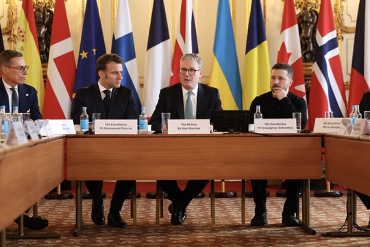 Châu Âu rút lui khỏi kế hoạch đưa quân tới Ukraine