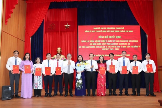 MTTQ Việt Nam TP Hồ Chí Minh ra mắt nhiều cán bộ chủ chốt
