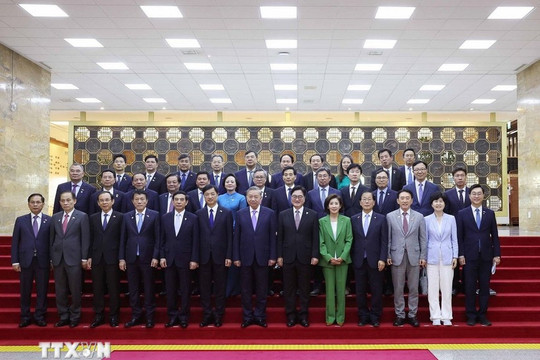 Tạo điều kiện cho kiều dân Việt Nam trở thành Nghị sỹ Quốc hội Hàn Quốc
