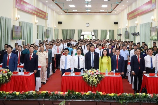 Phú Cát phấn đấu trở thành xã giàu đẹp, văn minh