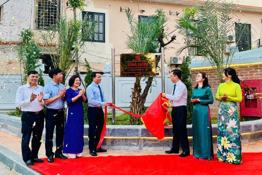 Gắn biển công trình tu bổ, tôn tạo di tích Pháo đài Láng